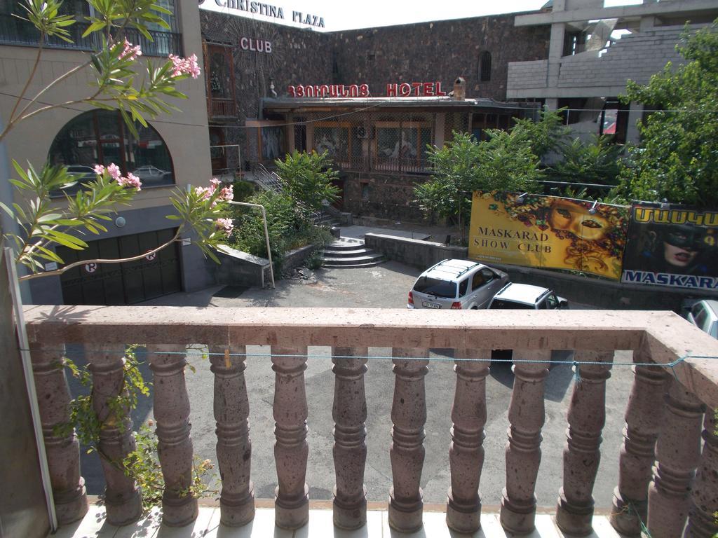 Manand Hotel エレバン エクステリア 写真